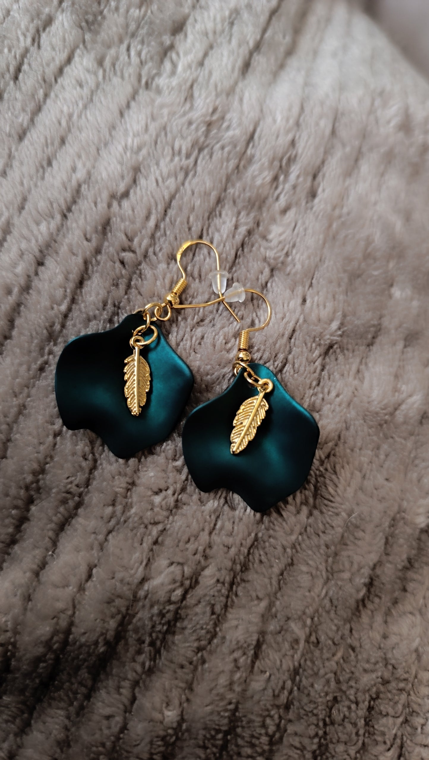 Boucles d'oreilles Pétales & Plumes Vertes foncées